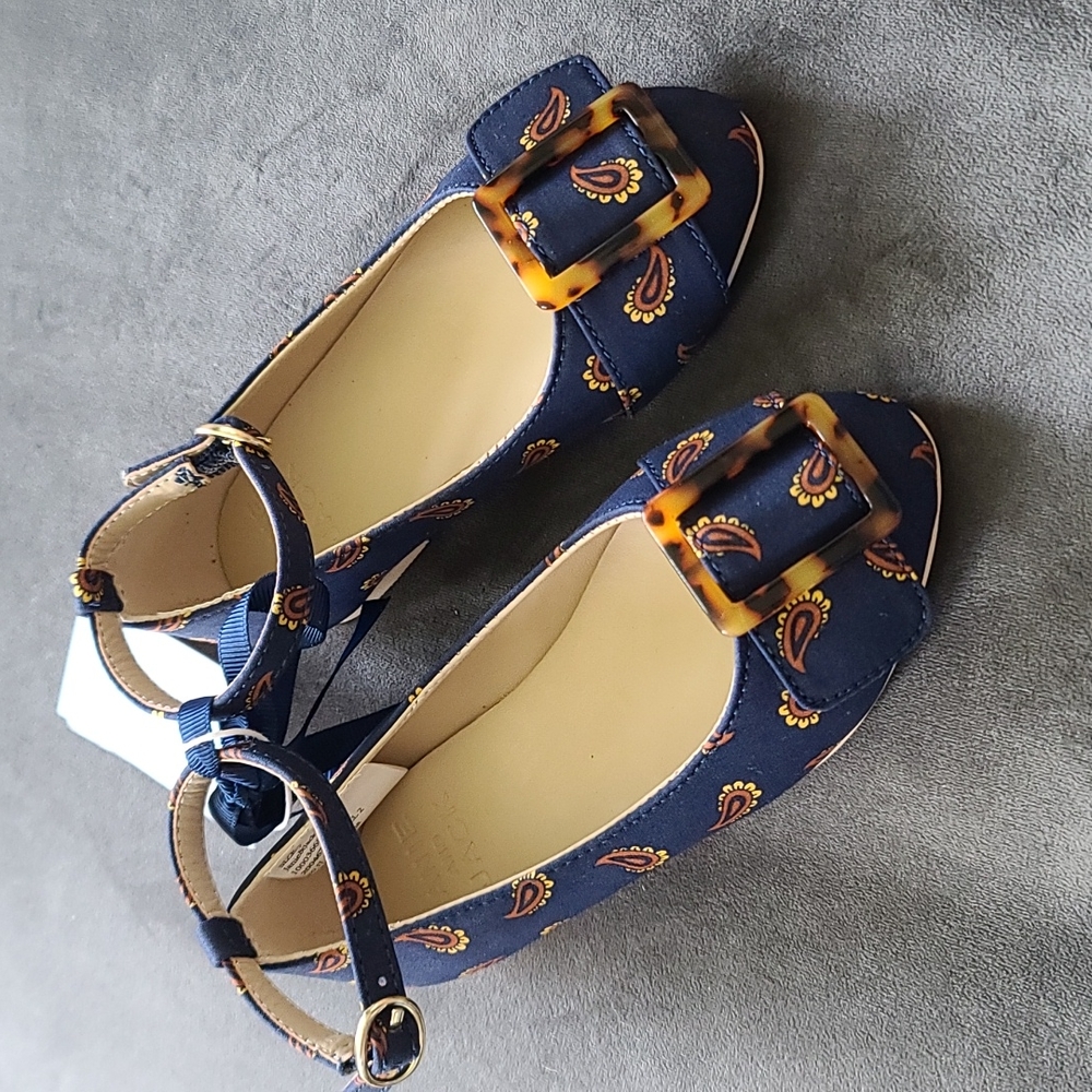 NWT size 7 janie and jack flata